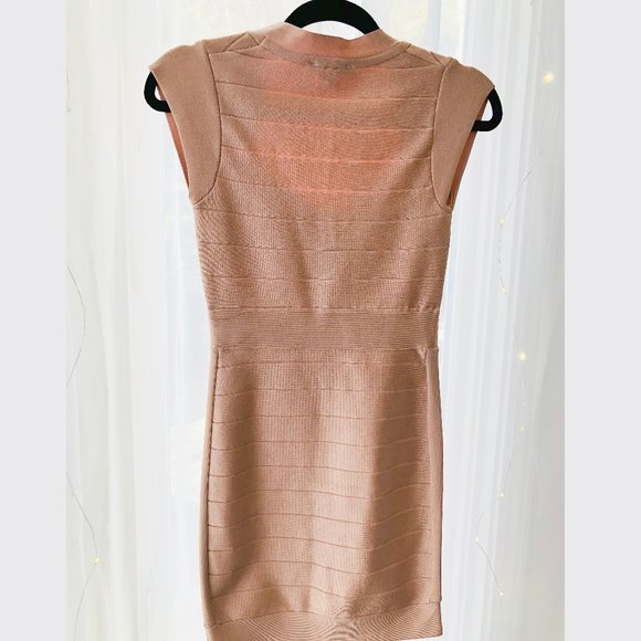 Midi Blush-Pink Bodycon Bandage Dress | X-SMALL - Picture 2 of 3